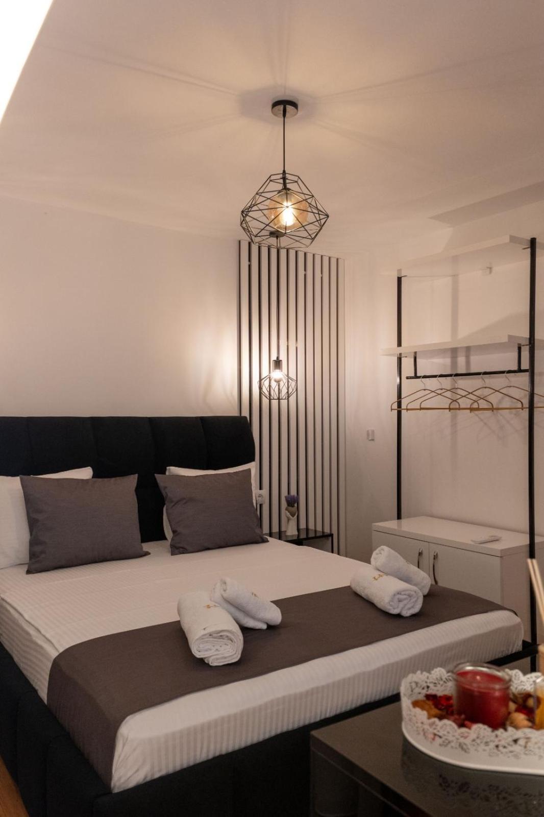 Crown Hf Ksamil Appartement Buitenkant foto