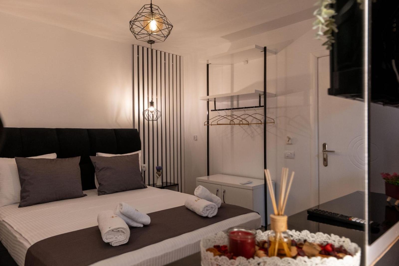 Crown Hf Ksamil Appartement Buitenkant foto
