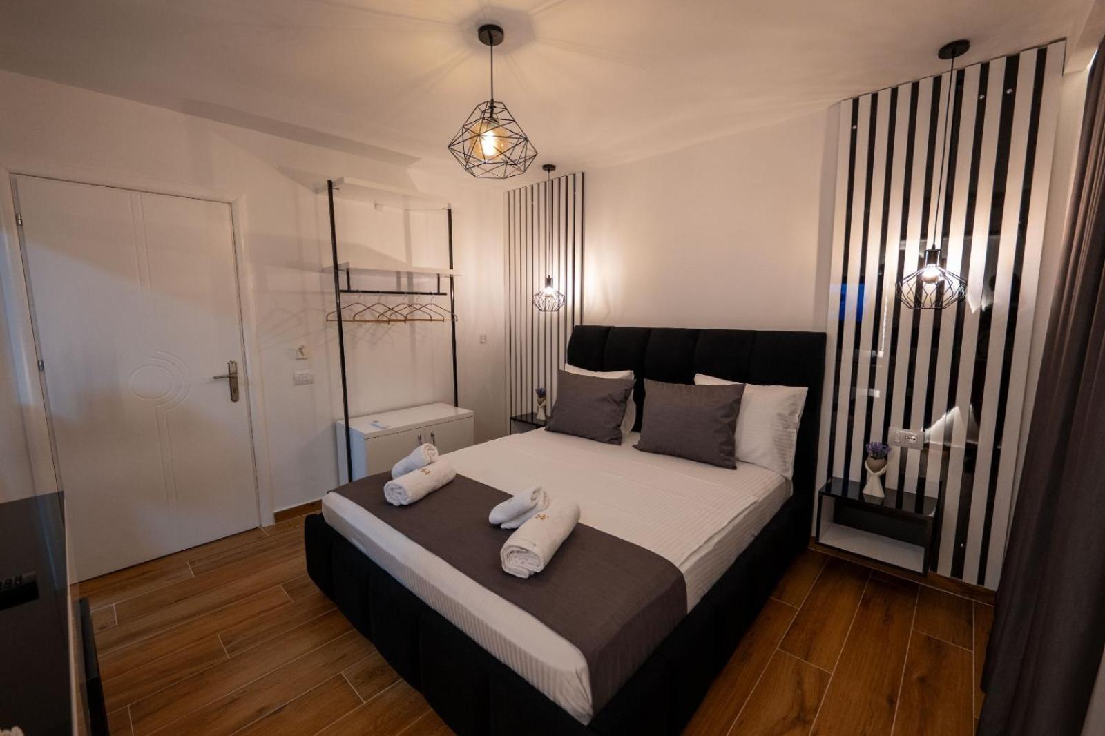 Crown Hf Ksamil Appartement Buitenkant foto