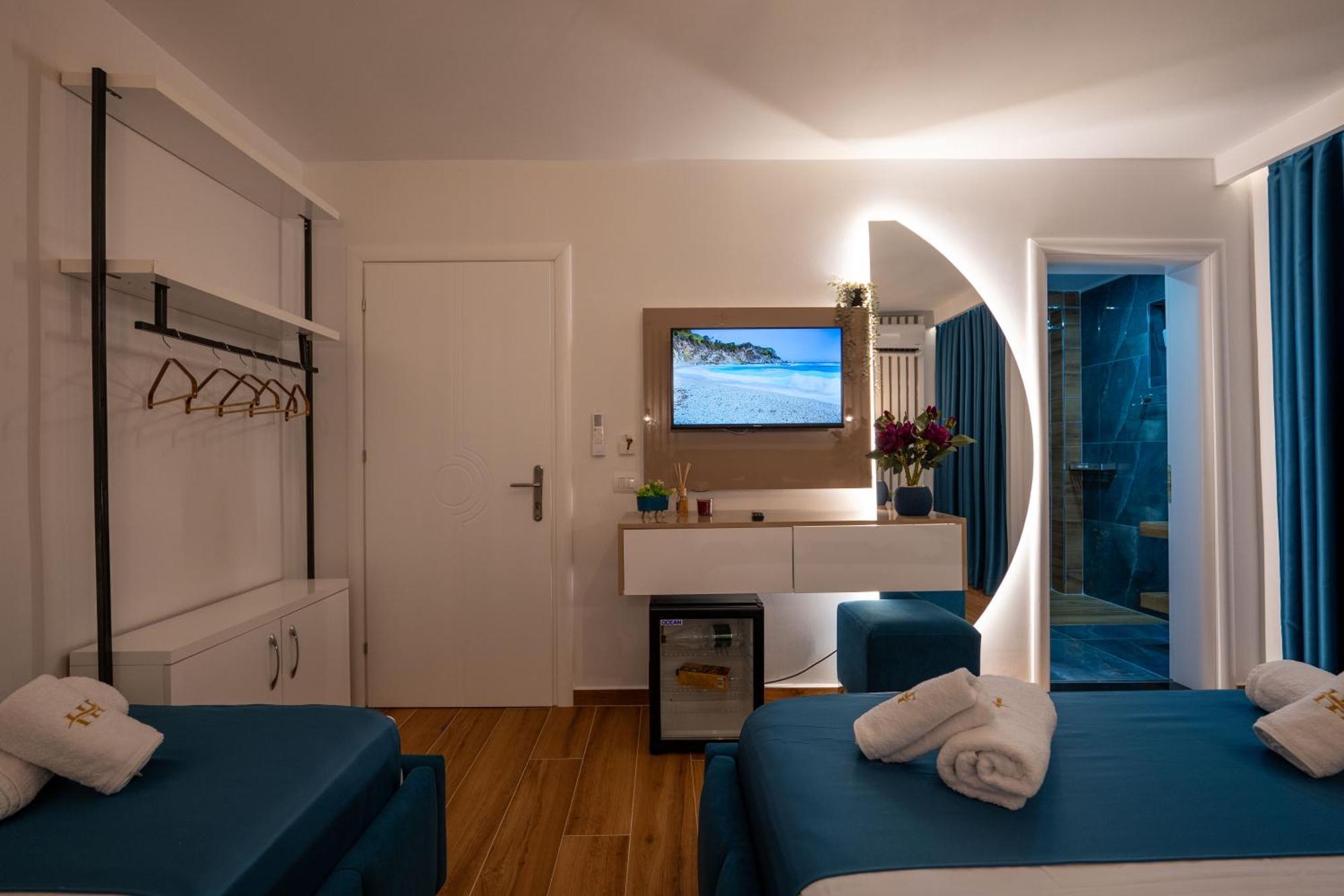 Crown Hf Ksamil Appartement Buitenkant foto